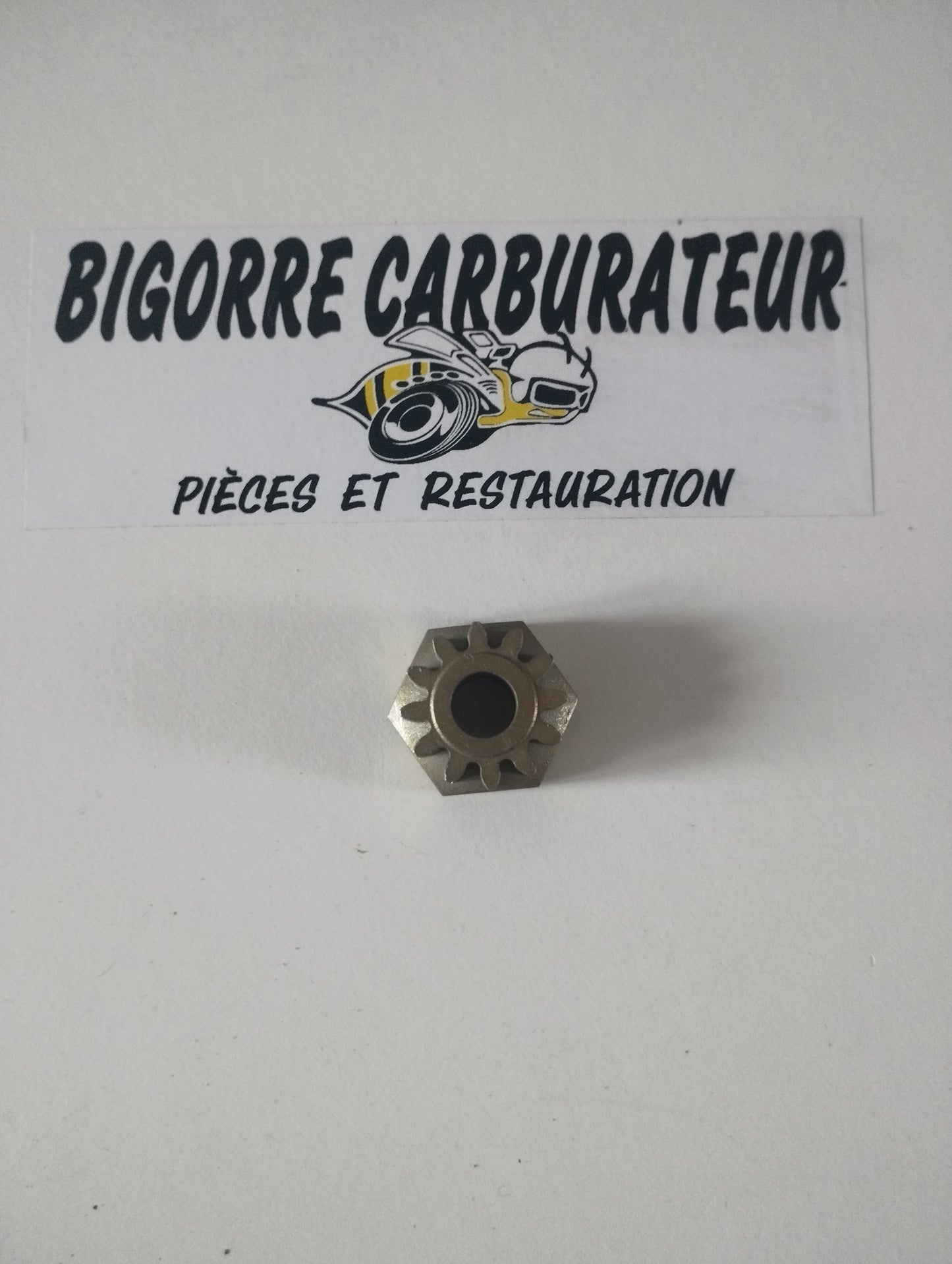 Ecrou d'ajustement d'alternateur Ford 7102390